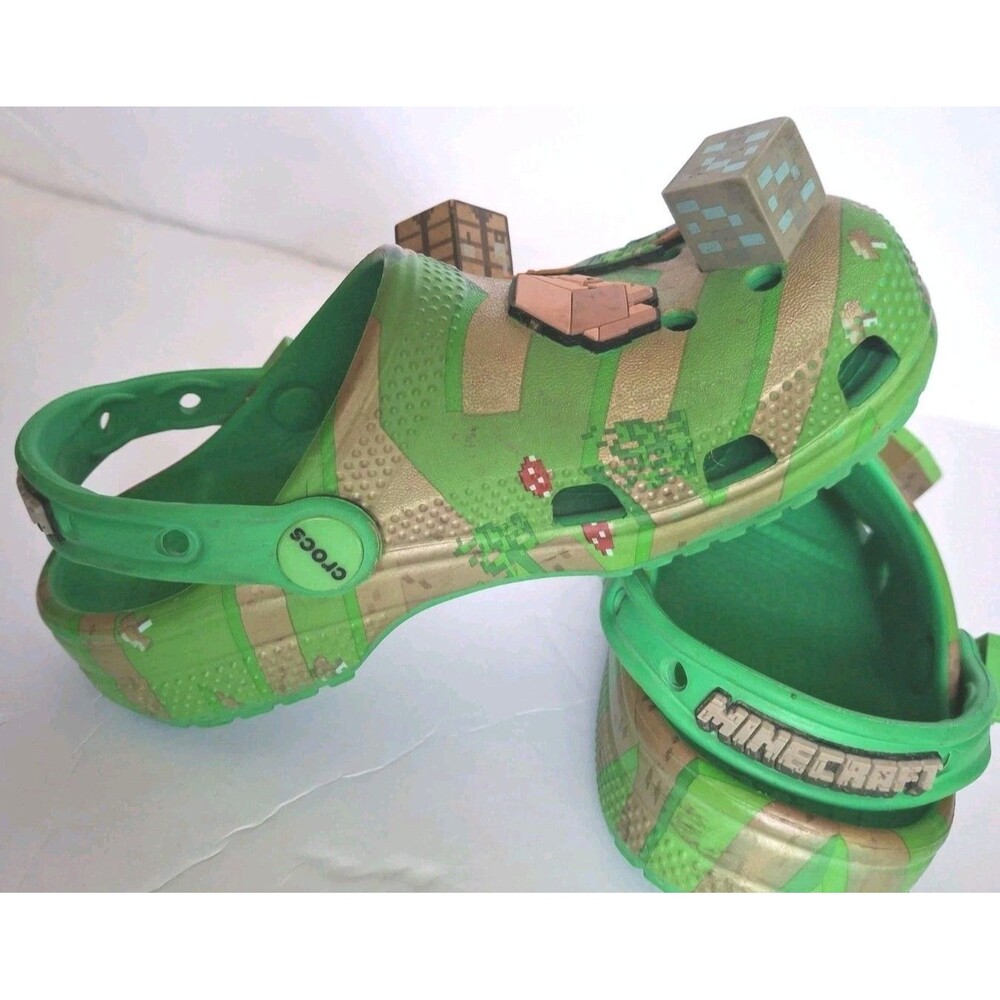 Minecraft Kids' Crocs Size Kids C12 Slides LIMITED EDITION Activewear Non-slip - Picture 14 of 14